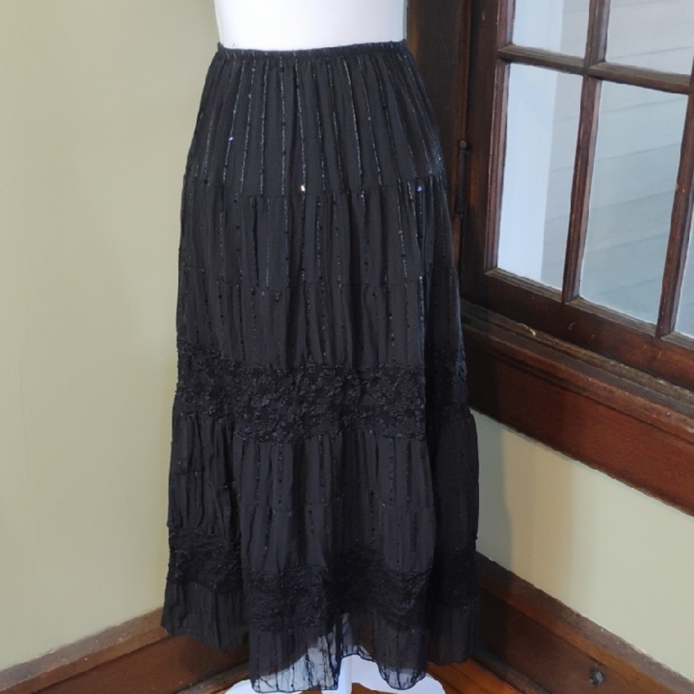 Chic Black Maxi Skirt